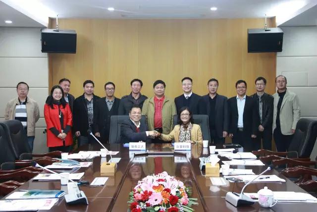 邵东县宋家塘双喜婚庆服务中心,婚庆策动,婚车服务,气模拱门,庆典服务,宴会服务