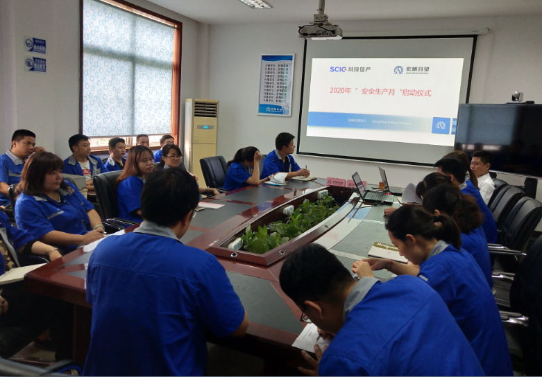 尊龙Z6官方网站,宏明尊龙Z6官方网站,株洲电子科技,湖南电容器,株洲电容器,电容器