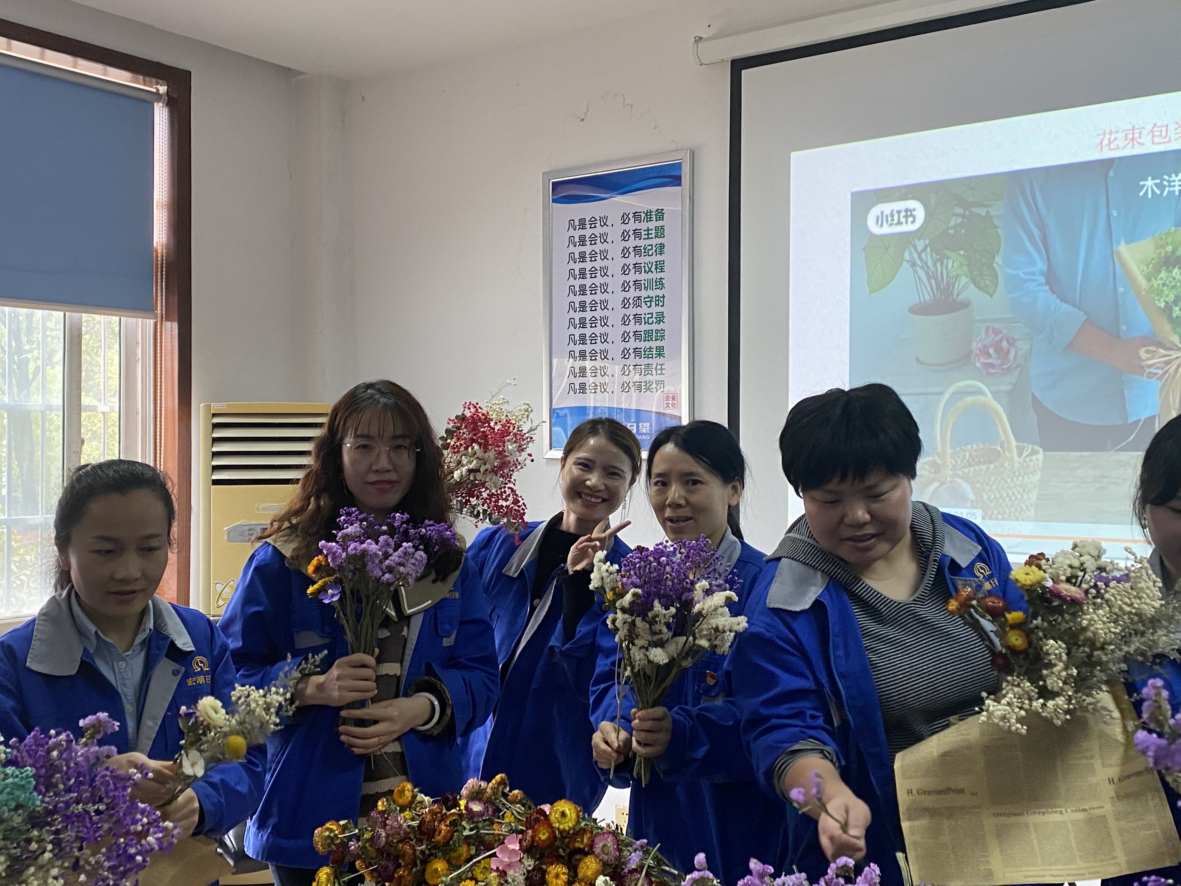 尊龙Z6官方网站,宏明尊龙Z6官方网站,株洲电子科技,湖南电容器,株洲电容器,电容器